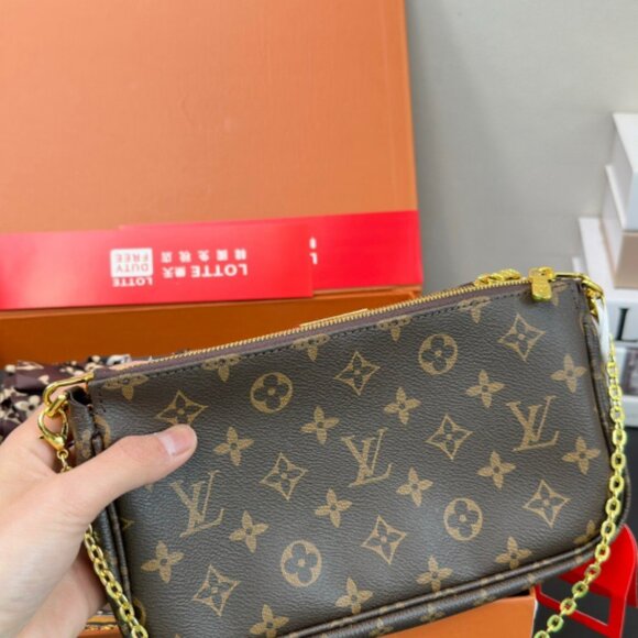Louis Vuitton Handbags - LOUIS VUITTON bag